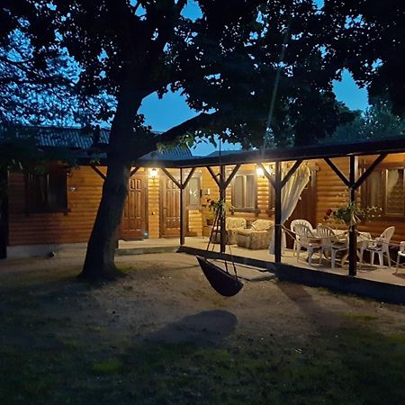 Садиба Орисин Явір Orysyn Yavir Guest House Svityaz' Bagian luar foto