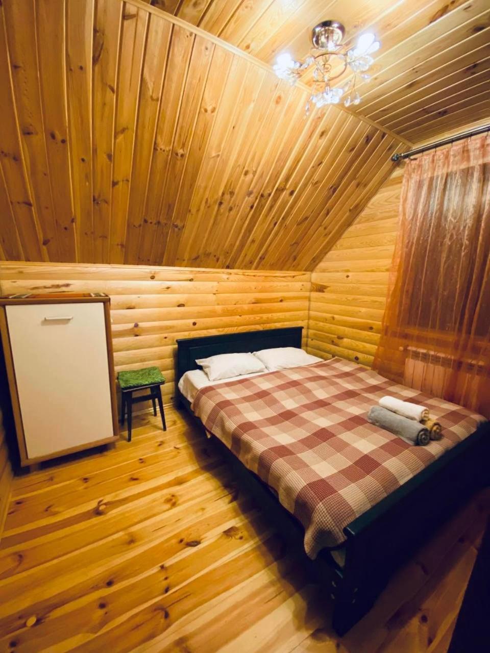 Садиба Орисин Явір Orysyn Yavir Guest House Svityaz' Bagian luar foto